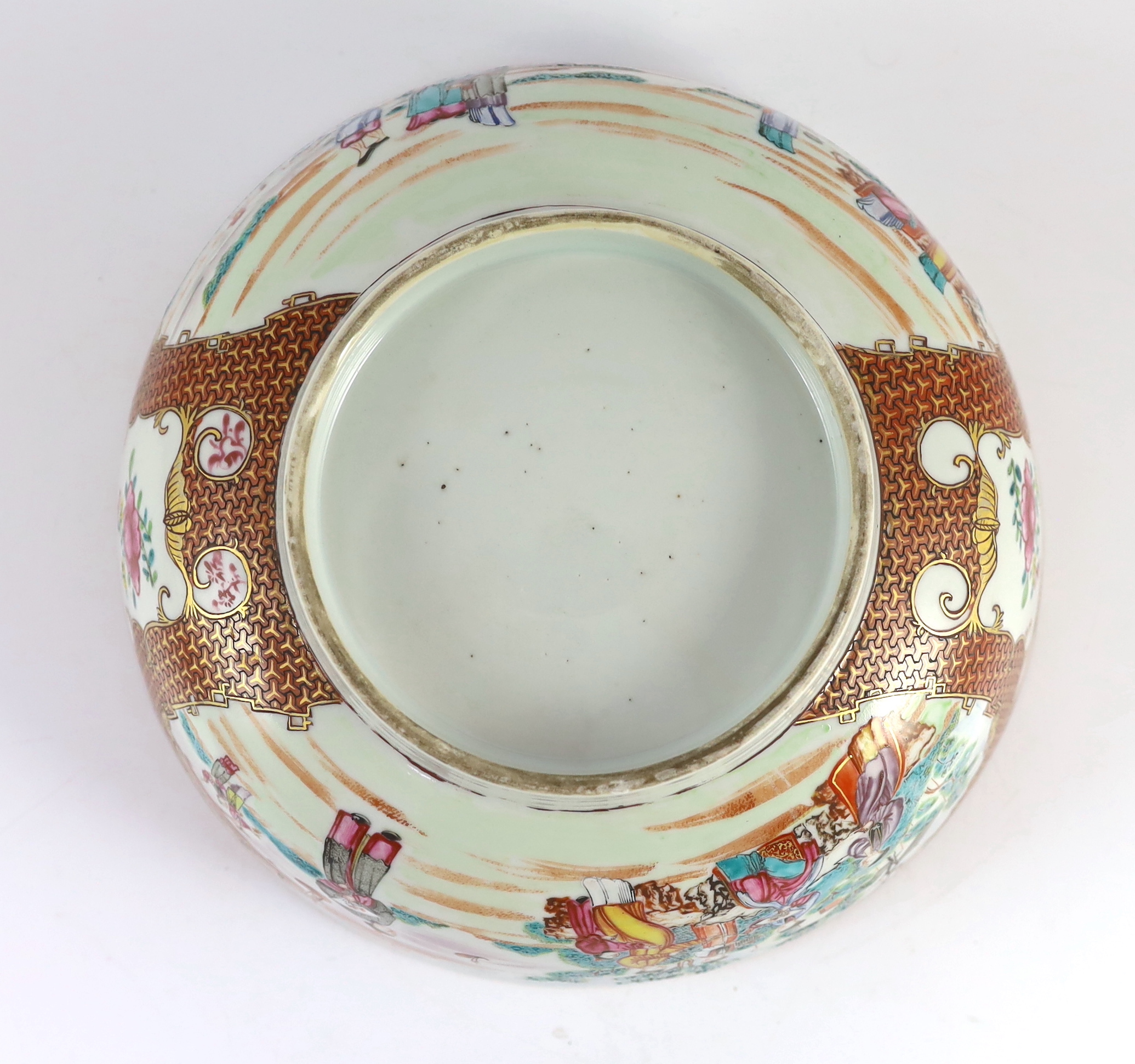 A Chinese enamelled porcelain Mandarin pattern bowl, Qianlong period